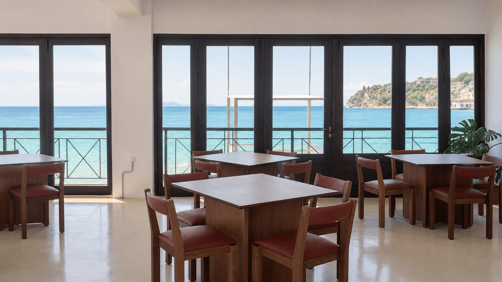 Dining room facing the sea at The Grand Forgetmenot 2