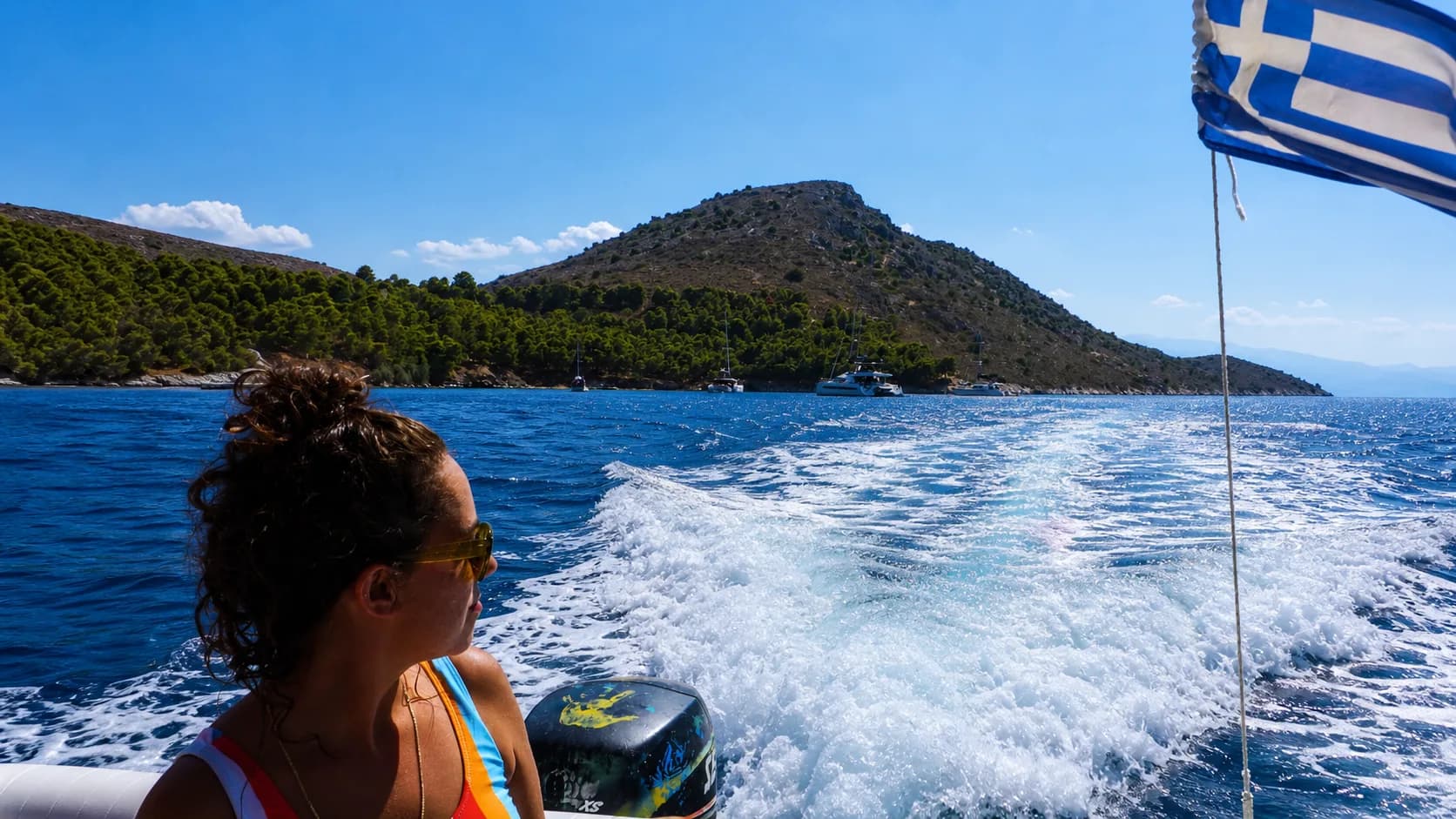 Boat excursion beyond the Tolo shoreline